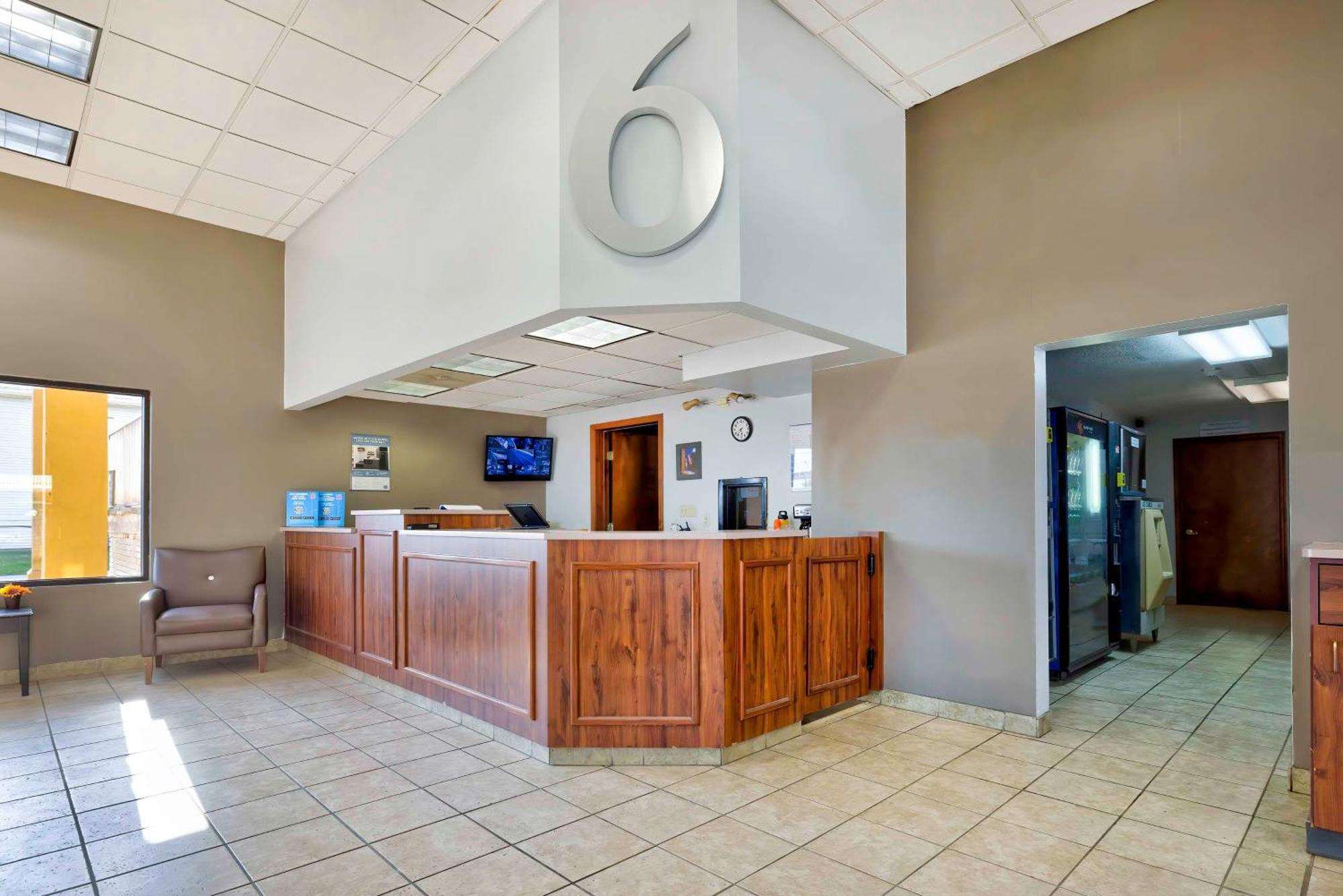 Studio 6 Effingham, Il Luaran gambar