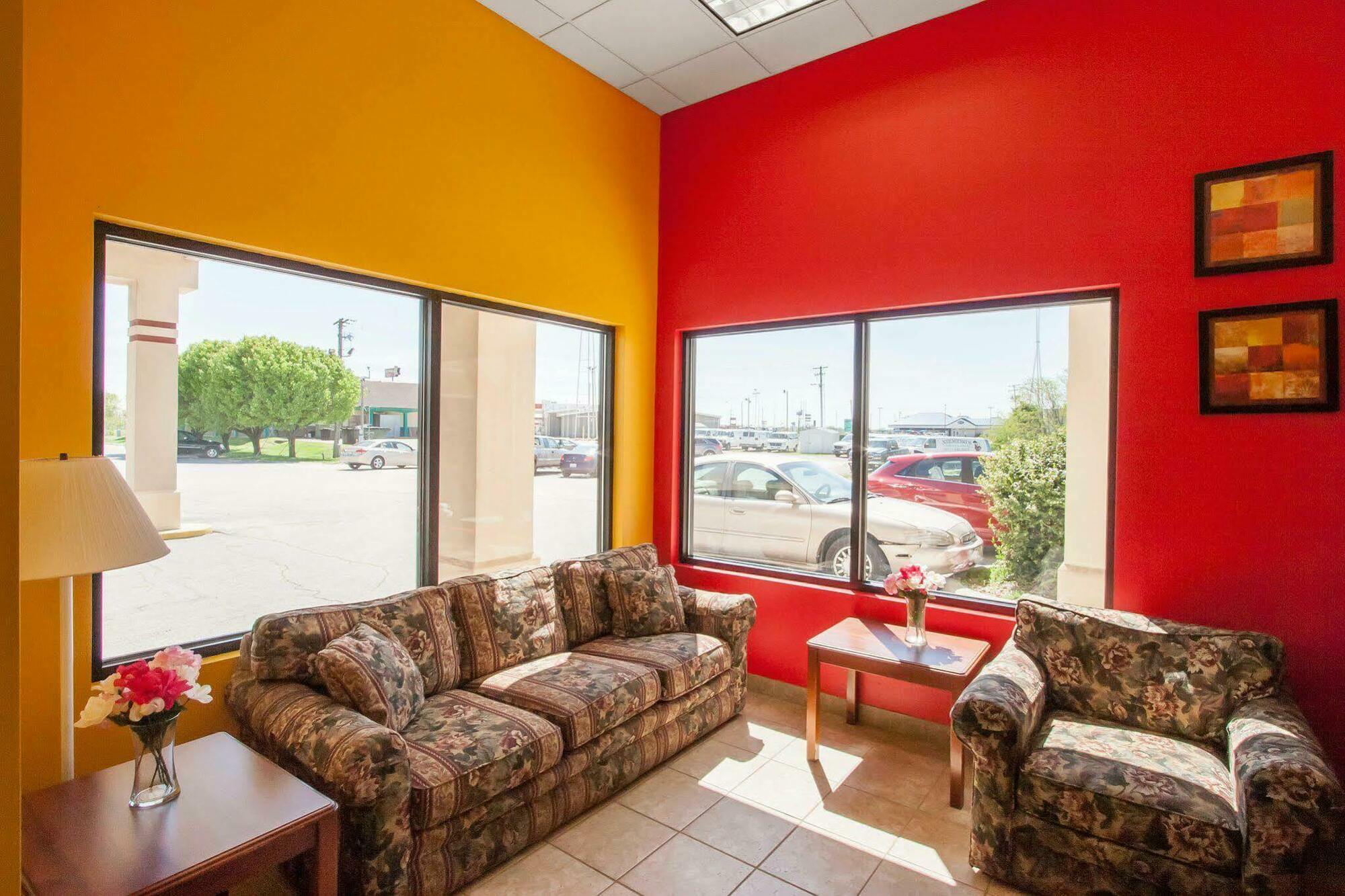 Studio 6 Effingham, Il Luaran gambar